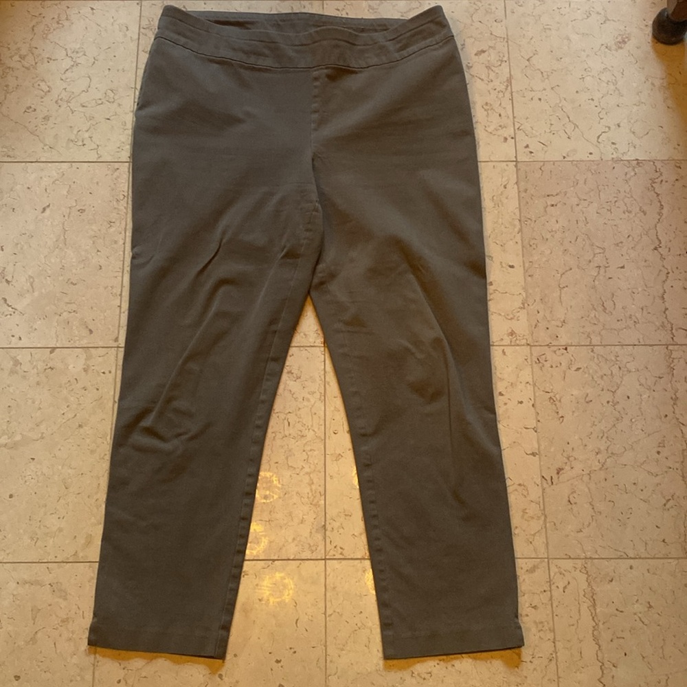 Khaki pull on stretch